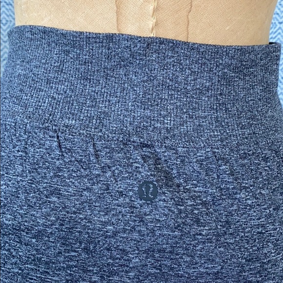 lululemon Boulevard Bliss Skirt - Heather grey - Picture 6 of 9